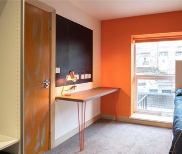 14 Orchard Terrace, Huddersfield, HD4 - Photo 6