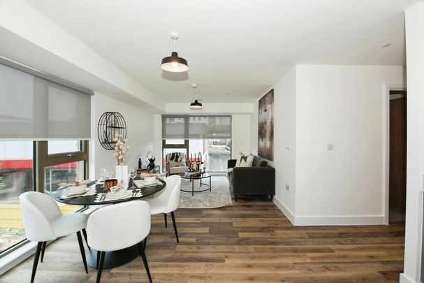 3 bedroom apartment to rent - Photo 1