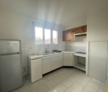 Location Appartement 2 pièces 42m² BEAUCHAMP 95250 - Photo 3