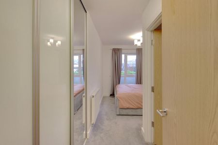 2 bedroom flat to rent - Photo 5
