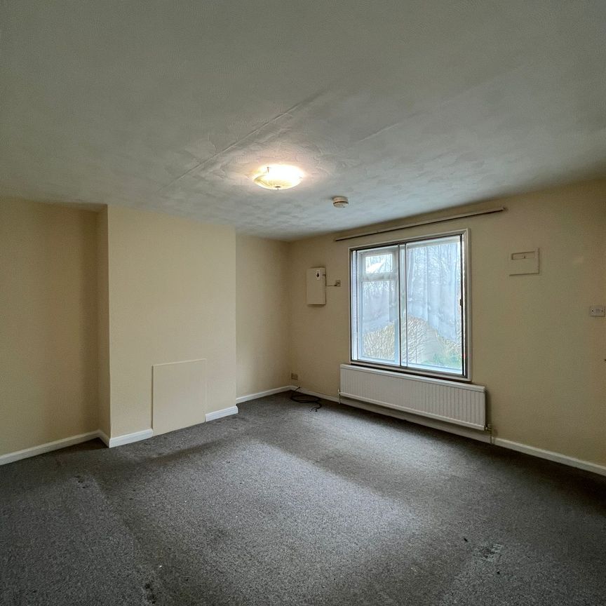 New Road, Harlington, Hayes, UB3 5BQ - Photo 1