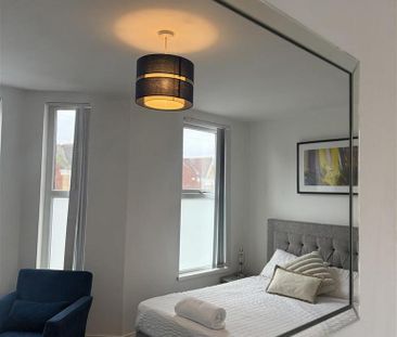 1 bedroom in a house share to rent - Photo 5