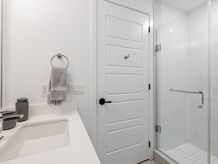 For Lease - 415 Sea Ray Avenue Unit# 250, Innisfil, Ontario - Photo 3