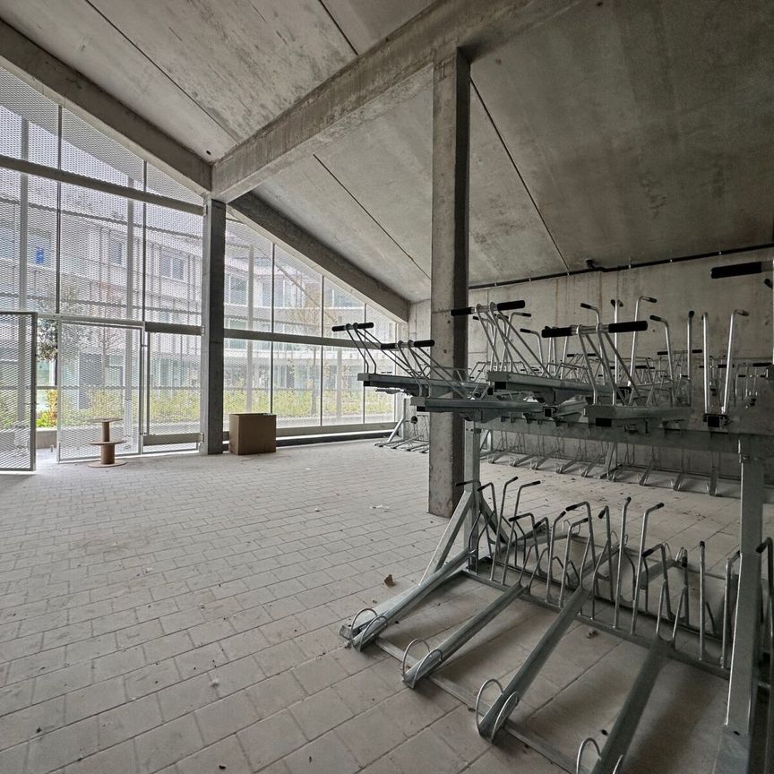 Nieuw appartement in centrum met 2 slaapkamers. - Photo 1