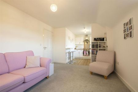 2 bedroom apartment to rent - Photo 3