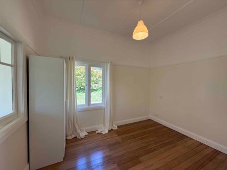 Renovated Mountain Cottage - Photo 2
