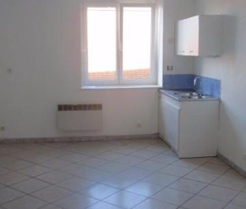 PROVIN, centre-ville, studio à 395 euros - Photo 5