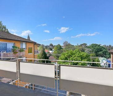 Modern apartment in convenient location - Photo 6