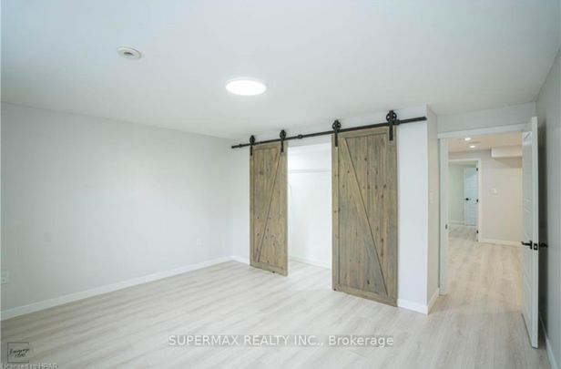 For Lease - 56 Honey Bend, St. Thomas, Ontario - Photo 1