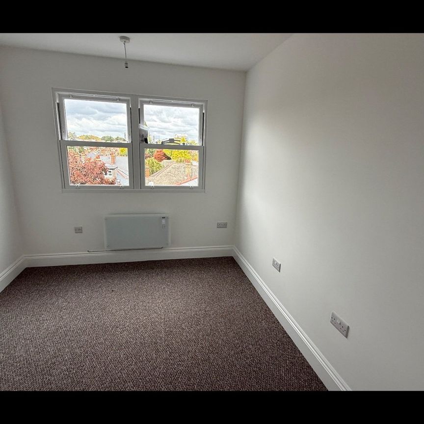 1 Bed Flat, Sydenham Road, SE26 - Photo 1