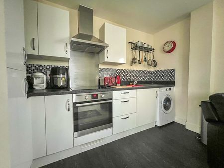 Mizzen Court, Portishead, Bristol, Somerset - Photo 4