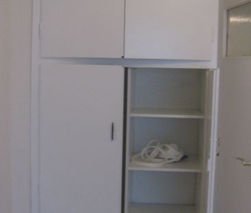 Ενοικίαση κατοικίας, 35 τ.μ., Αθήνα, 400 € - Photo 2