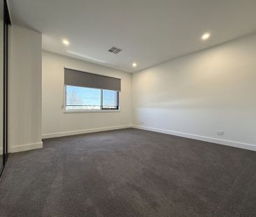 Brand New Boutique Townhouse - Photo 4