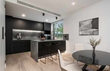 2A Toolangi Road, Alphington VIC 3078 - Photo 2