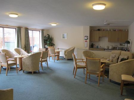 1 bedroom retirement property to rent - Photo 2