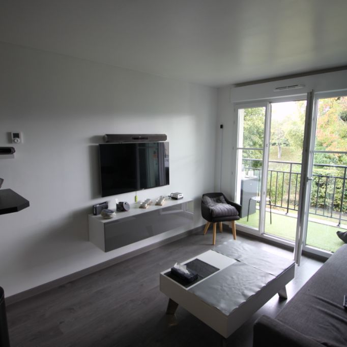 Apartment - Photo 1