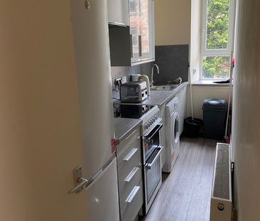 Room in a Shared Flat, Copland Road, G51 - Photo 3