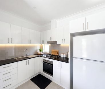 Modern Granny Flat with Stylish Interiors and Low-Maintenance Outdo... - Photo 3