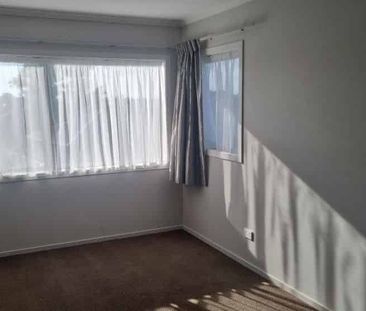 Rototuna 3 Bedroom - Photo 5