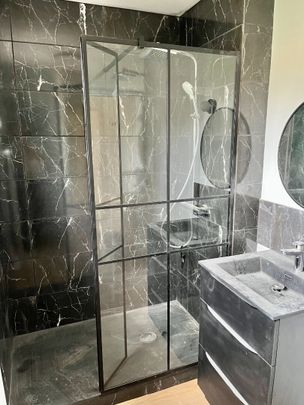 Niort, 79000 - Photo 1