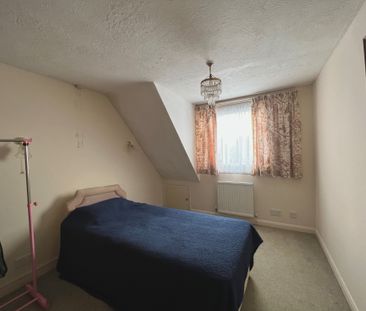 Park Mead, Taunton, Monkton Heathfield - Photo 3