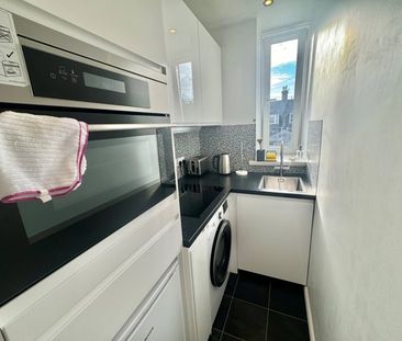 Flat D, 13 Claremont Place, AB10 6RE, Aberdeen - Photo 1