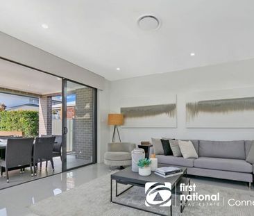Modern two story home. - Photo 4