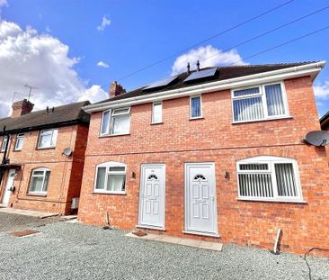 3 bedroom semi-detached house to rent - Photo 5