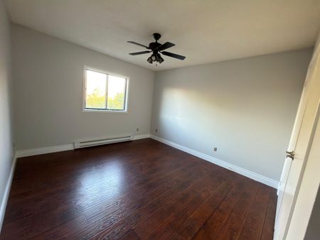 For Lease - 155 Colborne Street Unit# 8, Oshawa, Ontario - Photo 3