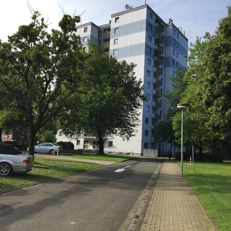 Demnächst frei! 2-Zimmer-Wohnung in Mönchengladbach Kamphausener Höhe - Photo 1