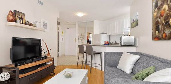 Amazing 1-bedroom apartment (renovated), West End - Photo 2