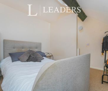 1 bedroom maisonette to rent Chelsea Court, Southgate Street, GL1 - Photo 3