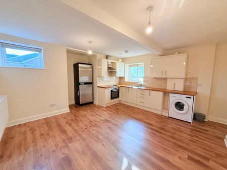 Debraya House, Farnborough - 1 bedroomProperty for lettings - Seymours - Photo 5