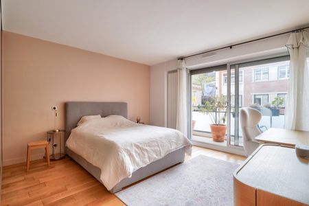 Appartement • Saint James-Général Koenig - Photo 3