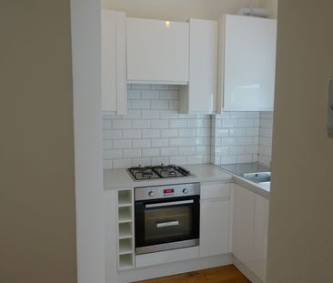 Room in a Shared Flat, Palmers Green, N13 - Photo 5