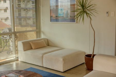 FULLY FURNISHED APARTMENT IN WOOBERA APARTMENTS - SHORT TERM LEASE from 1ST JULY 2025 - Photo 2