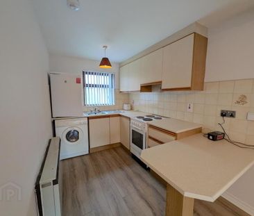 19 Church Street, Banbridge, BT32 4AA - Photo 2