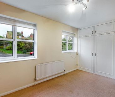 3 bedroom detached house to rent - Photo 5