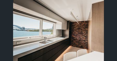 Fully furnished luxurious apartment with breathtaking views - Photo 5