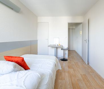 Studio meublé et équipé à Tours – proche centre-ville - Photo 1