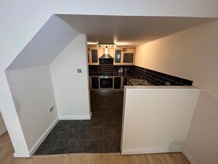 2 bedroom apartment to rent - Photo 3