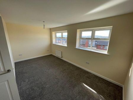 3 bedroom detached house to rent - Photo 3