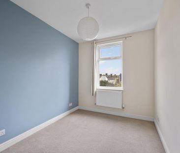 4 bedroom house to rent - Photo 2