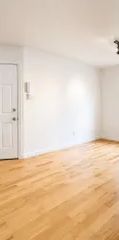 1 room apartment of 69m² in Montreal - Photo 2