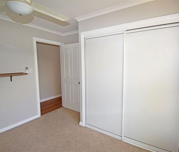 3 Bedroom, 2 Bathroom Duplex - Photo 2