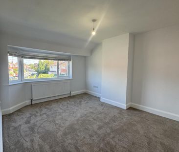 3 bedroom semi-detached house to rent - Photo 6