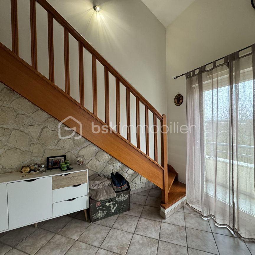 Duplex de 70 m² à Savigny-Le-Temple - Photo 1