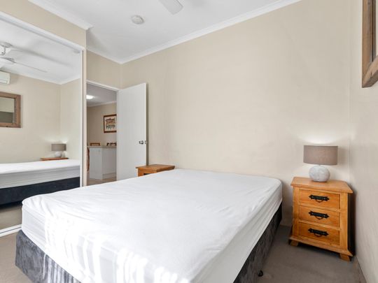 Furnished Ground Floor Gem - Photo 1