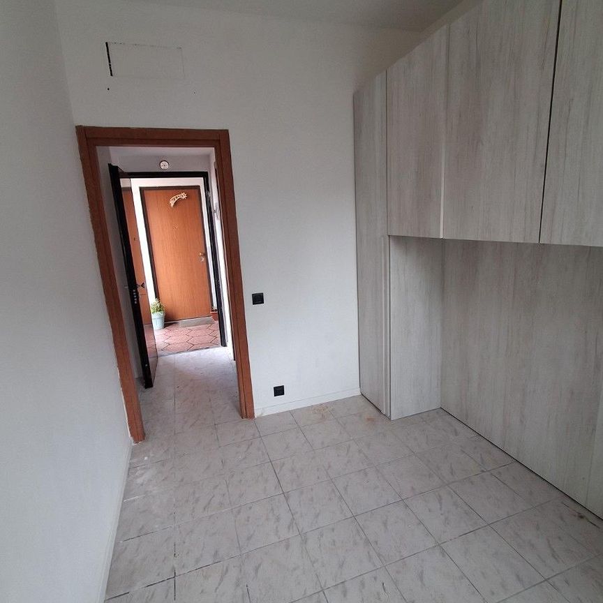 Monolocale arredato zona Loreto - Foto 1