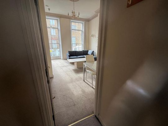 1 bedroom flat to rent - Photo 1
